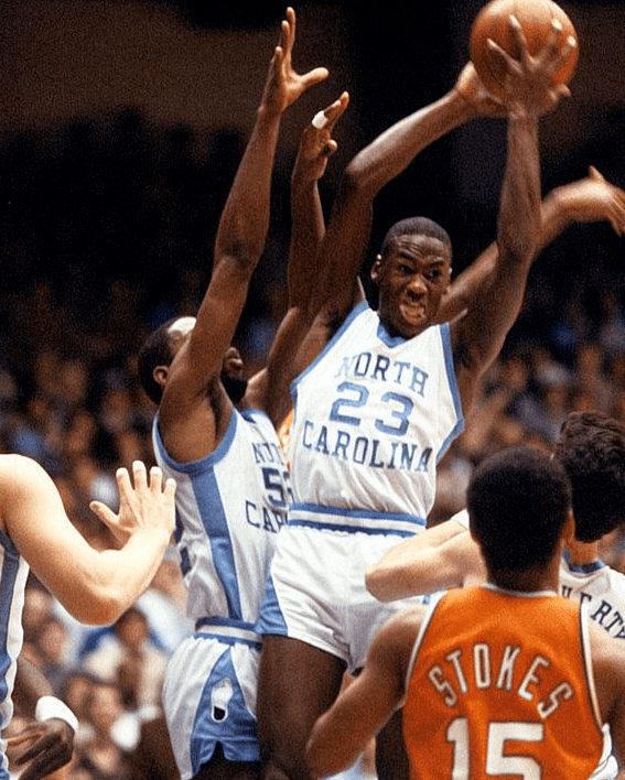 多特蒙德转会期篮板制胜;志在NBA季后赛名次提升;底气十足;阵容厚度经受考验(2025年nba总冠军预测) 多特蒙德转会期篮板制胜;志在NBA季后赛名次提升;底气十足;阵容厚度经受考验(2025年nba总冠军预测)