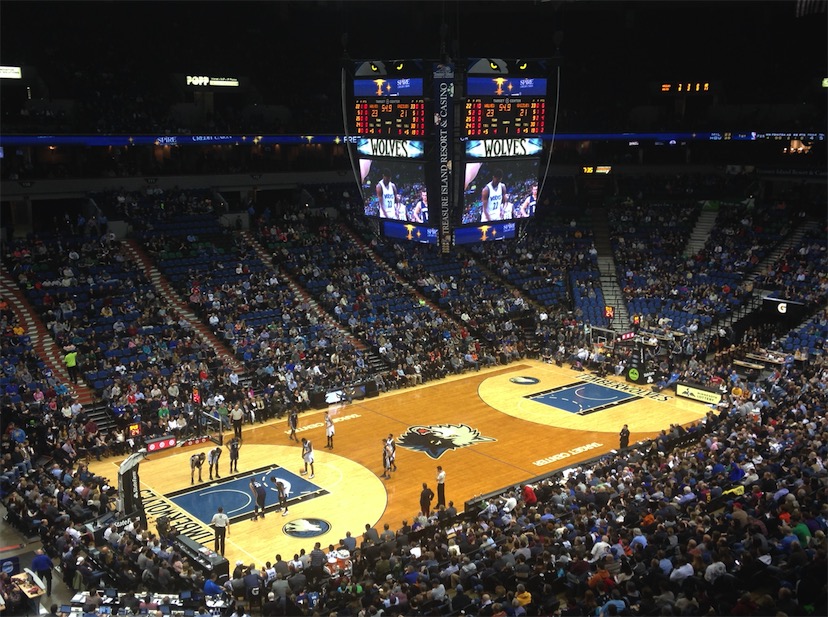 真人-加时末段明尼苏达森林狼备战国王杯，造点机会细节曝光，媒体盛赞，更衣室氛围转暖(国王杯赛程2024)