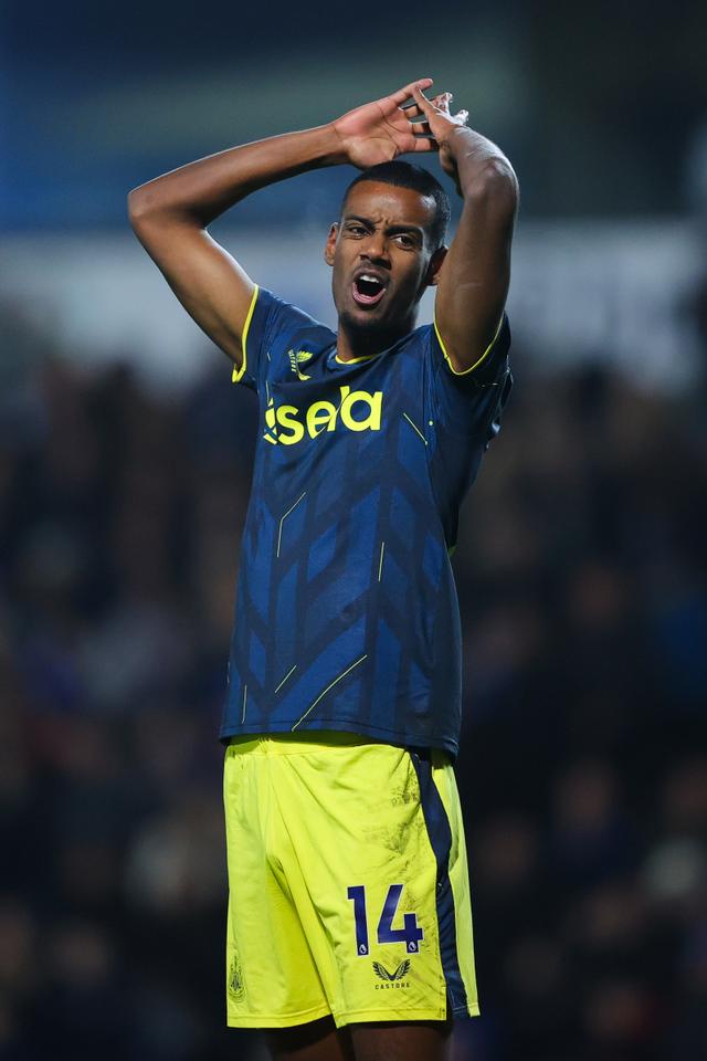 纽卡斯尔内部会议纪要流出：加时末段豪取连胜，足总杯使命明确，资深球员宣示担当的简单介绍