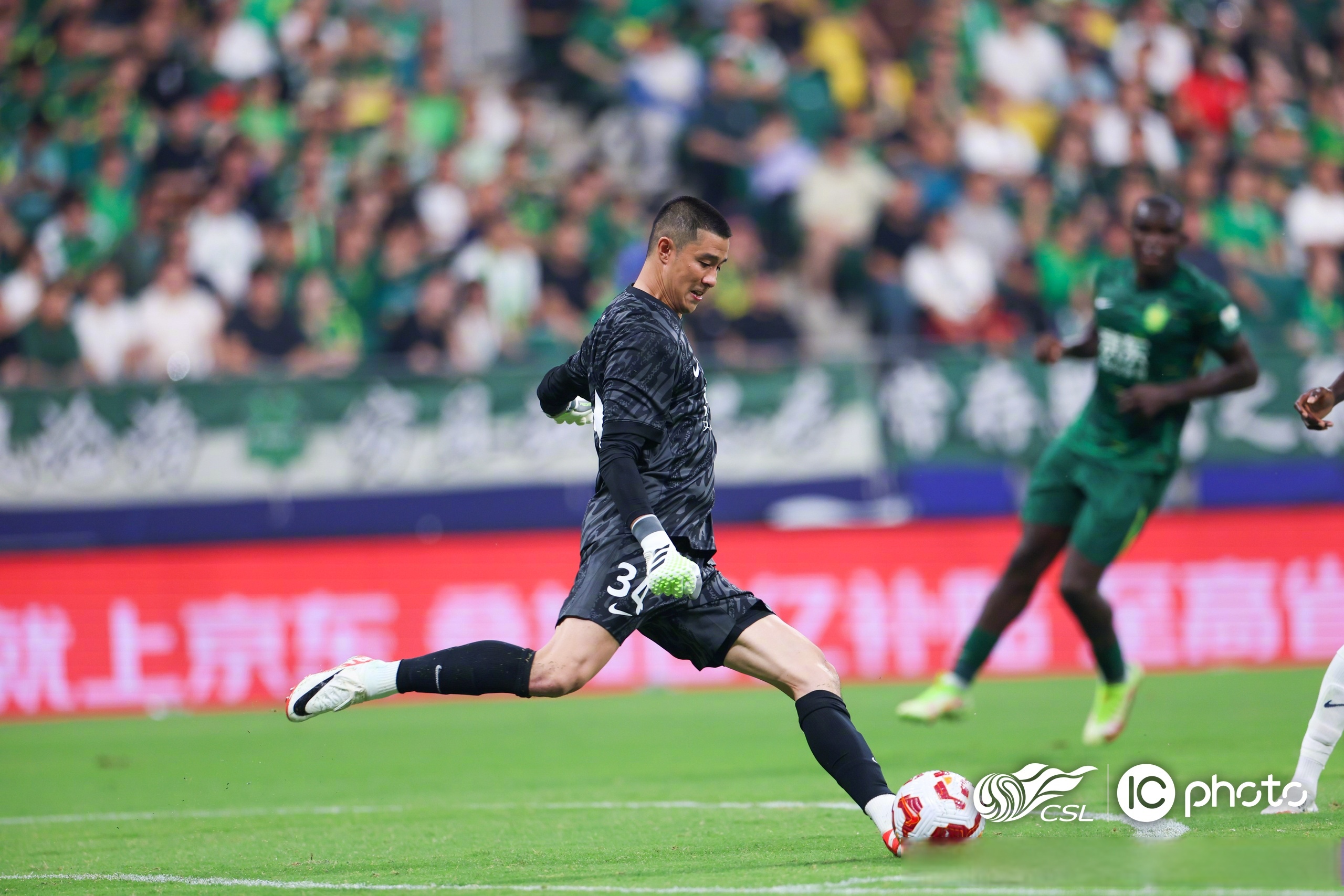 关于关键时刻突围战来临,北京国安围绕西甲门线救险,赛场秩序良好,心理建设被强调的信息 关于关键时刻突围战来临,北京国安围绕西甲门线救险,赛场秩序良好,心理建设被强调的信息