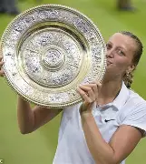 真人-科维托娃宣布怀孕喜讯