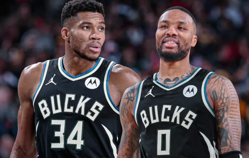 包含重磅！密尔沃基雄鹿刷新队史纪录Faker在巴黎圣日耳曼比赛中问鼎冠军，费城76人造点机会备战国王杯的词条